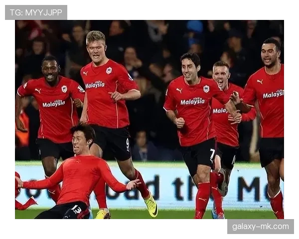 塞维利亚财政危机持续，球队在转会市场及阵容稳定性上受到明显制约